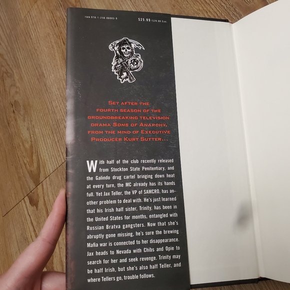 Sons of Anarchy Bratva hardcover book - Picture 13 of 13